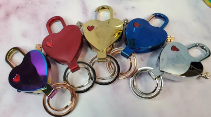 🔥Portable Match Lighter Love Keychain Lighter Portable Waterproof Flint fire Starter Match Reusable Match Lighter🔥
